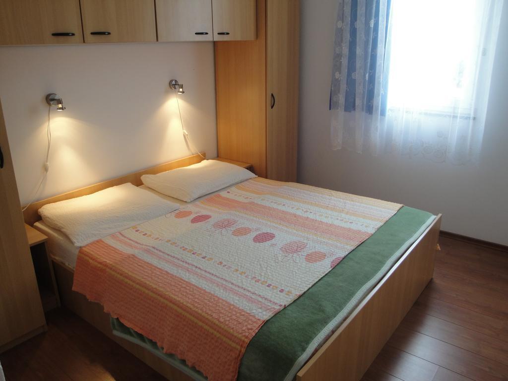 Apartments Skender Čižići Pokoj fotografie